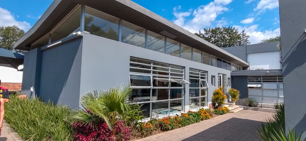 Online Auction – Court Order: 3-Bedroom Home with integrated studio – Fourways, Johannesburg