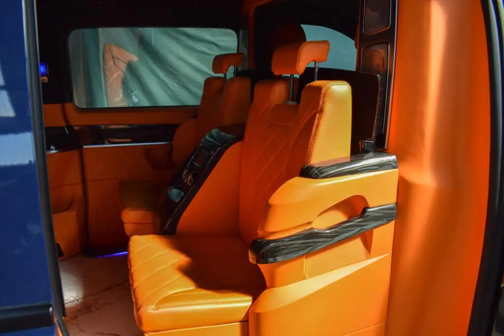 2018 Mercedes-Benz V-Class Maybach Bus