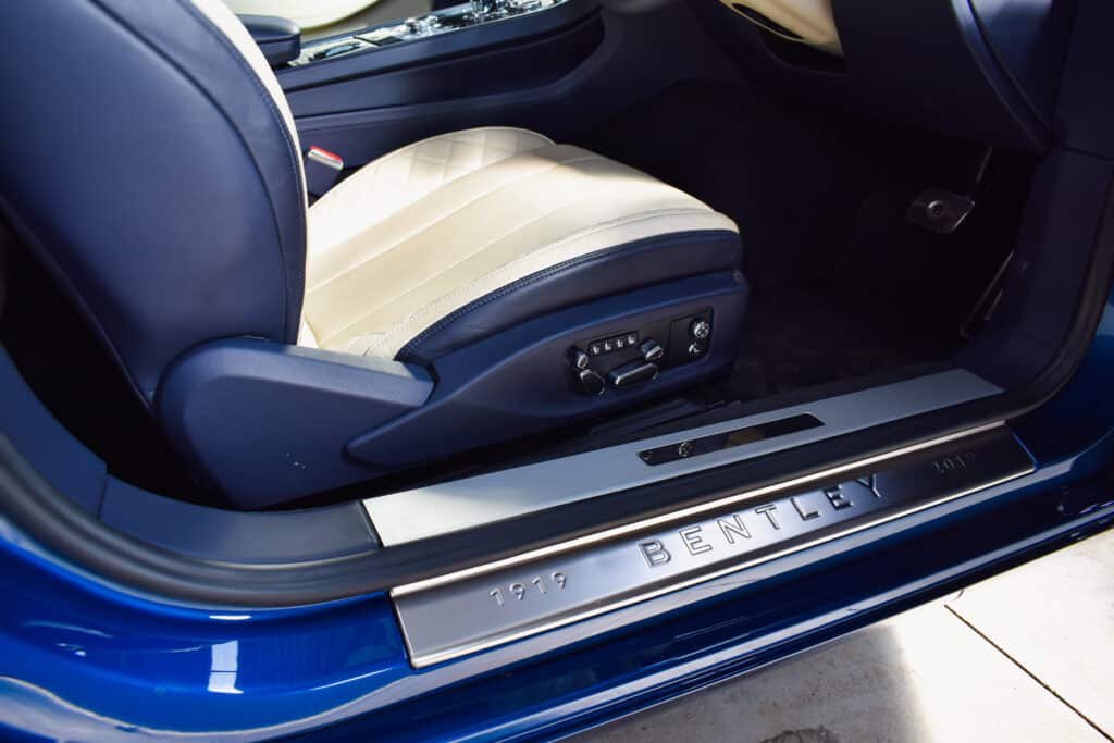2020 Bentley Continental GTC (2019 Edition) 