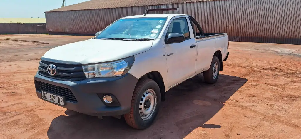Toyota Hilux Bakkies & Containers Online Auction