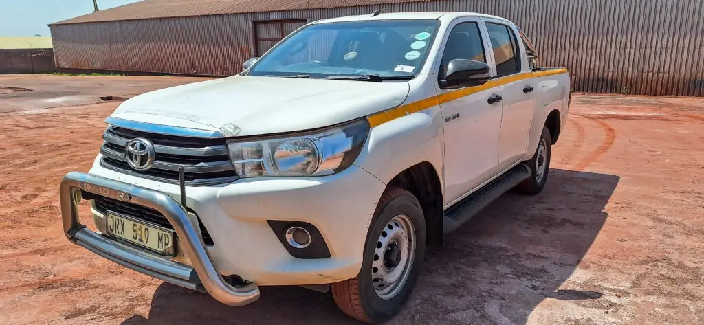 Toyota Hilux Bakkies & Containers Online Auction

