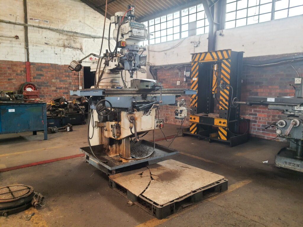 CPT Online Auction: Heavy Machinery, Vehicles, Furniture & Containers
