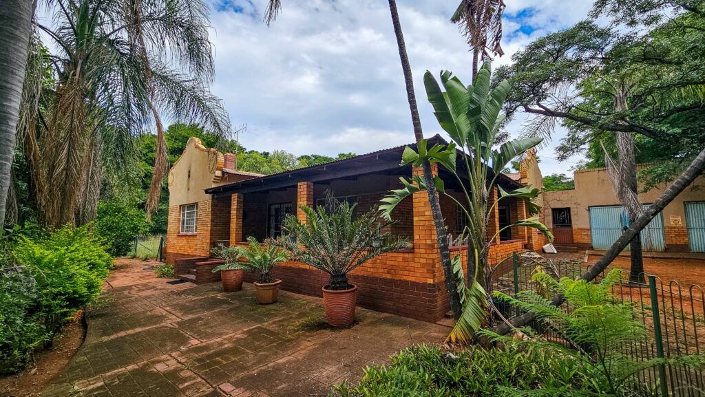 ±1.9Ha Agricultural Holding (3-Bedroom House & Flatlet) – Fundus AH, Pretoria North – Online Auction