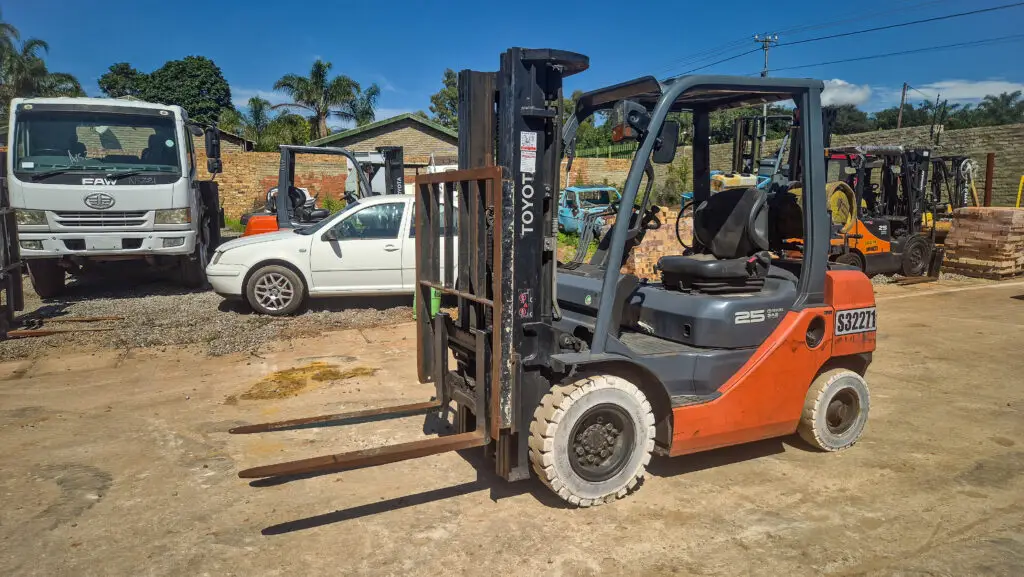 Bidders Choice Krugersdorp Yard  Fall Of The Hammer Auction