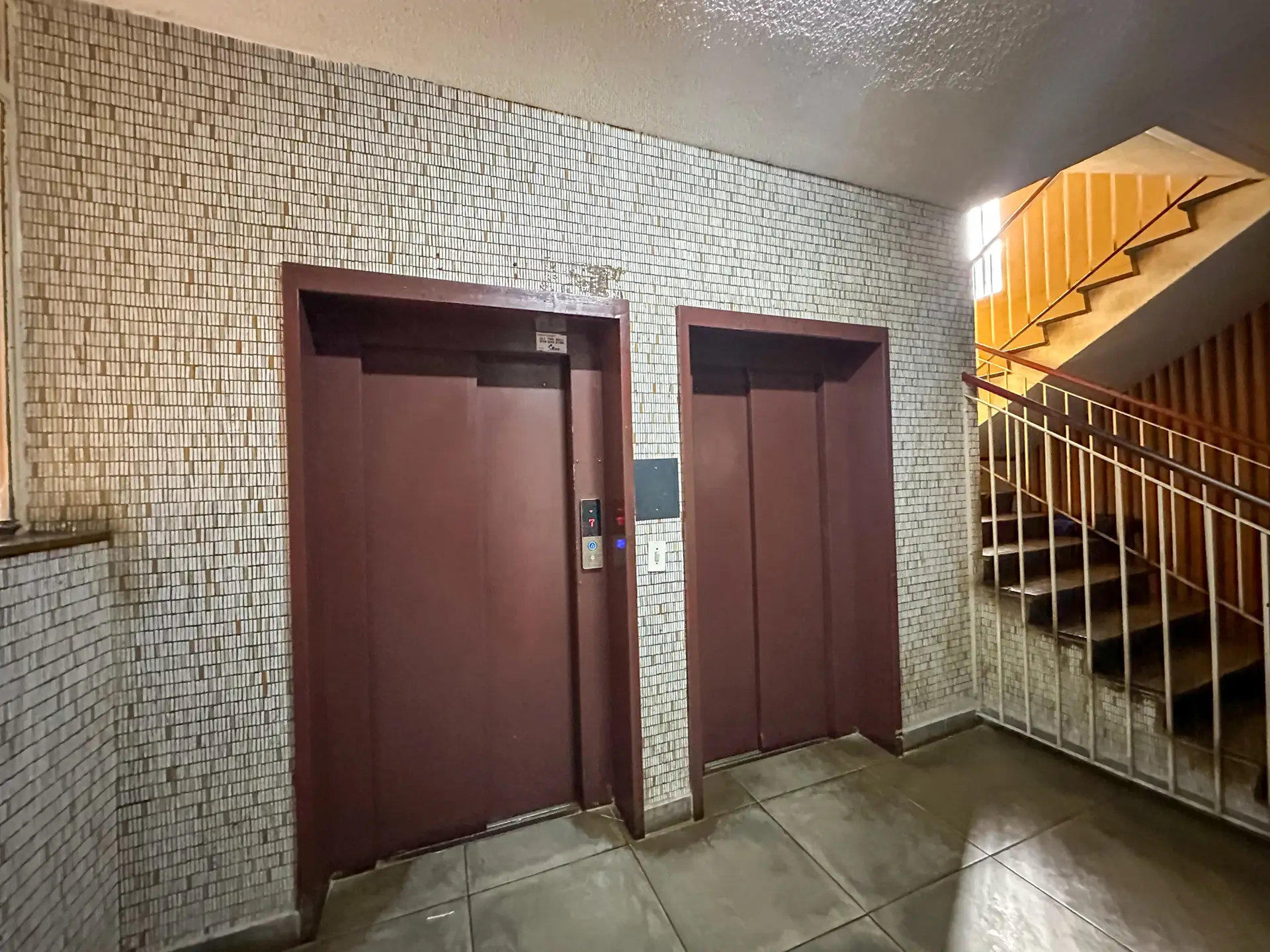 Urgent Sale: 3 Bedroom apartment in Oranjehof Suid, Pretoria