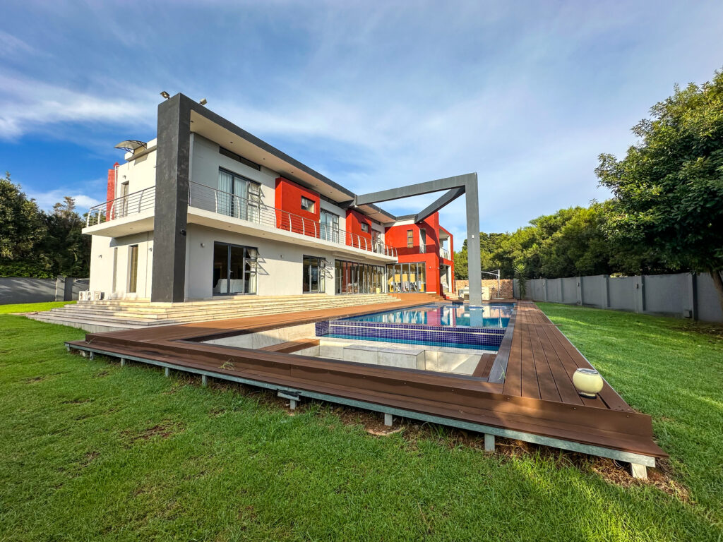 6 Bedroom House in Carlswald Estate, Gauteng – Urgent Sale