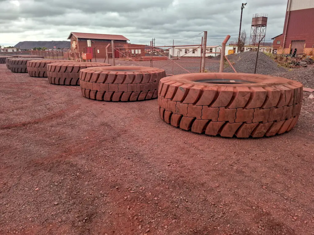 Michelin 36.00R51 XDR B4 E4R Tyres (x6) – Mining Tender (Sale 65T) Lot 106