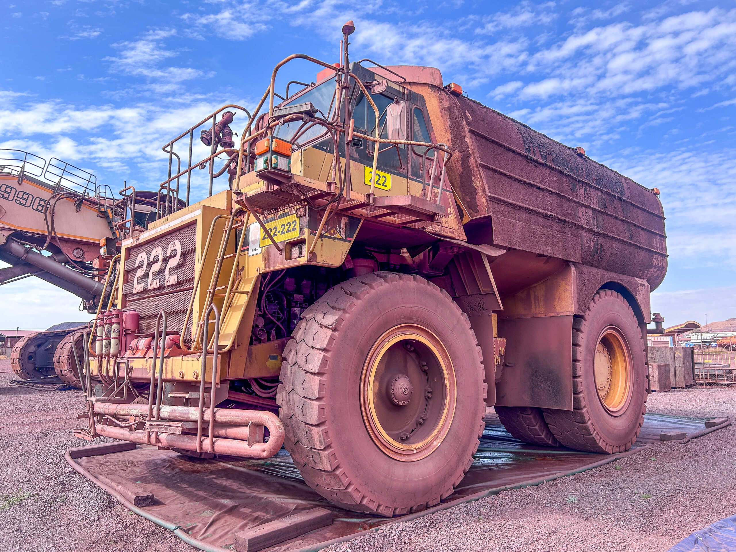 Mining Online Auction – Sale 65