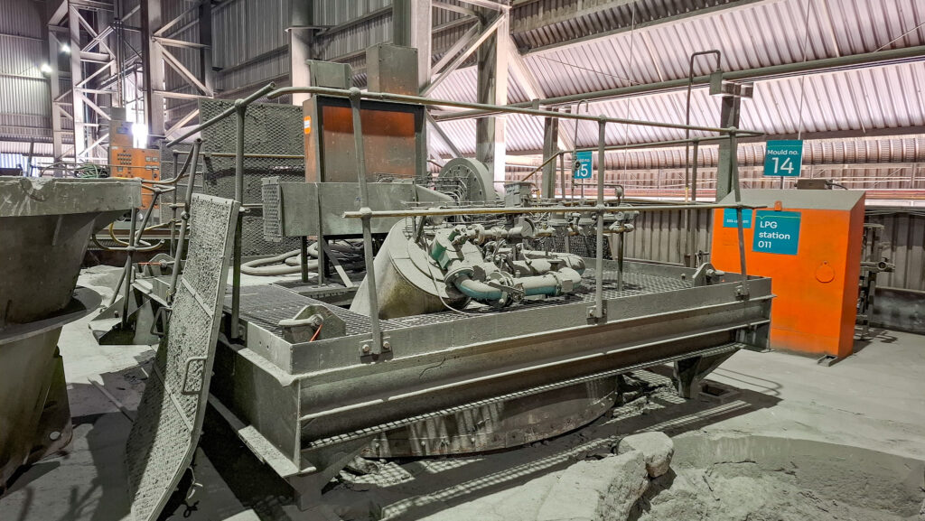 Slow Cool Mould Burners (x3) – Mining Tender (Sale 65T) Lot 113