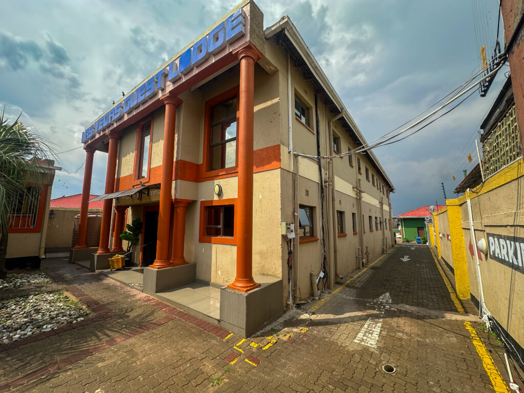Online Auction: 20-Bedroom Guest Lodge Rosettenville, Johannesburg