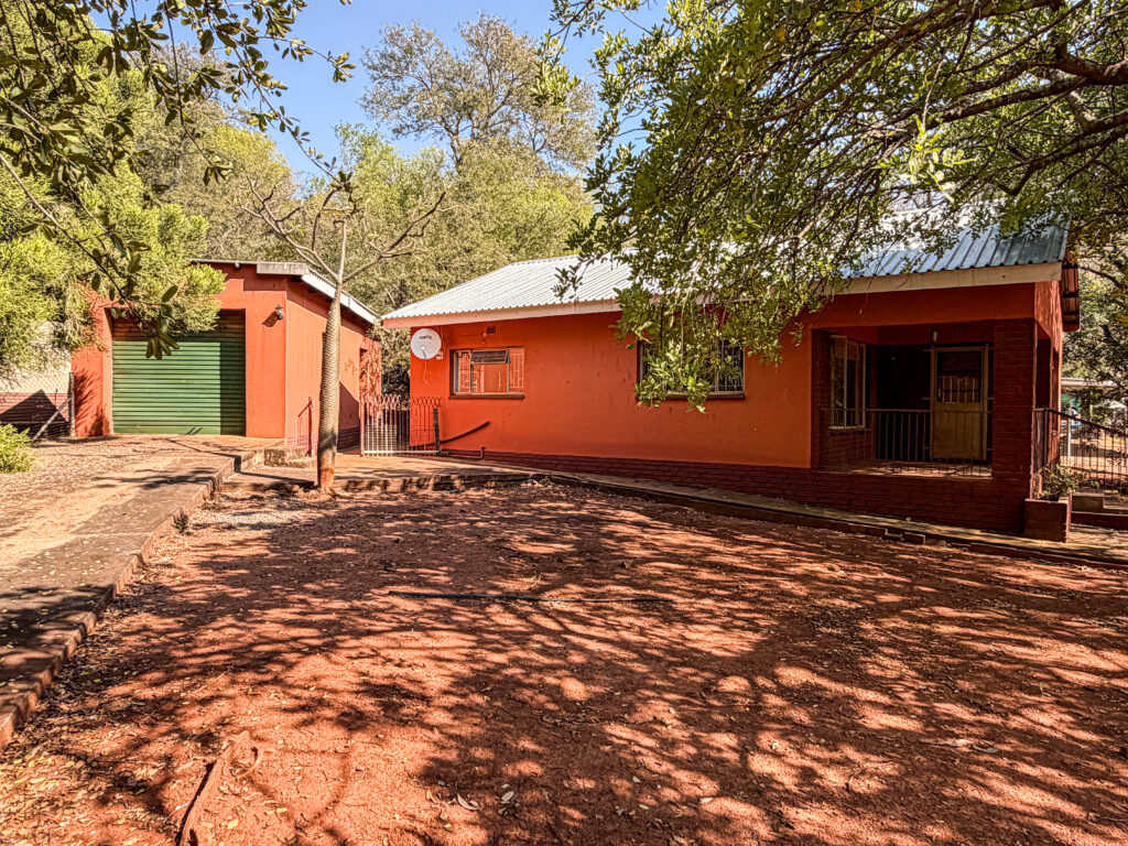 Online Auction: Day 2 – Thabazimbi Limpopo Corporate Residential Property Disposal of 5 x 3-Bedroom.