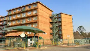 2-Bedroom Apartment in SS Adelaide, Oval Gardens, Centurion – Urgent Sale