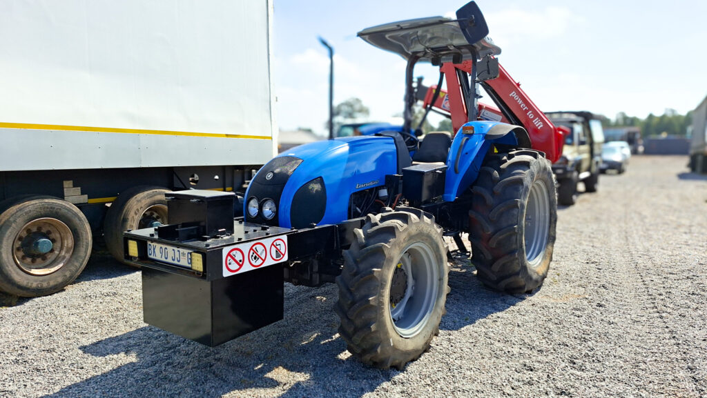 Plant Machinery Auction: Yellow Metal, Vehicles & Equipment