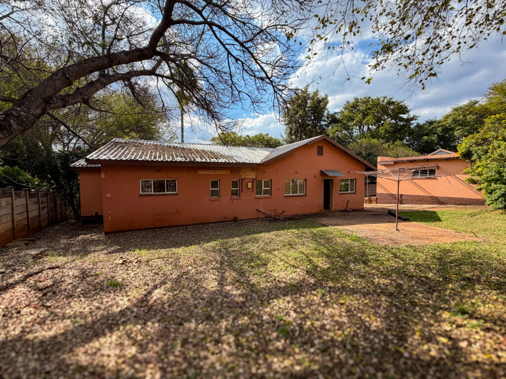 Online Auction: Day 2 – Thabazimbi Limpopo Corporate Residential Property Disposal of 5 x 3-Bedroom.