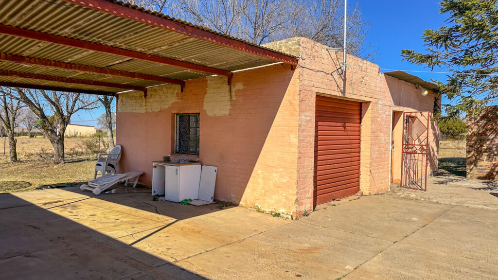 Insolvent Estate Auction: 3-Bedroom House In Edenville, Free State