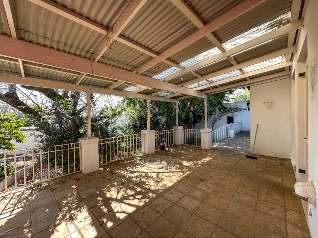 Online Liquidation Auction: 3-Bedroom House with 2 Garden Cottages – Parktown North, Johannesburg  