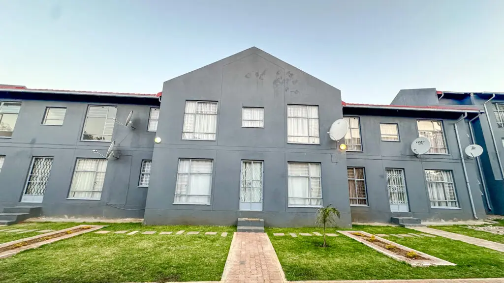 3-Bedroom Apartment in La Montagne, Pretoria, Gauteng – Urgent Sale
