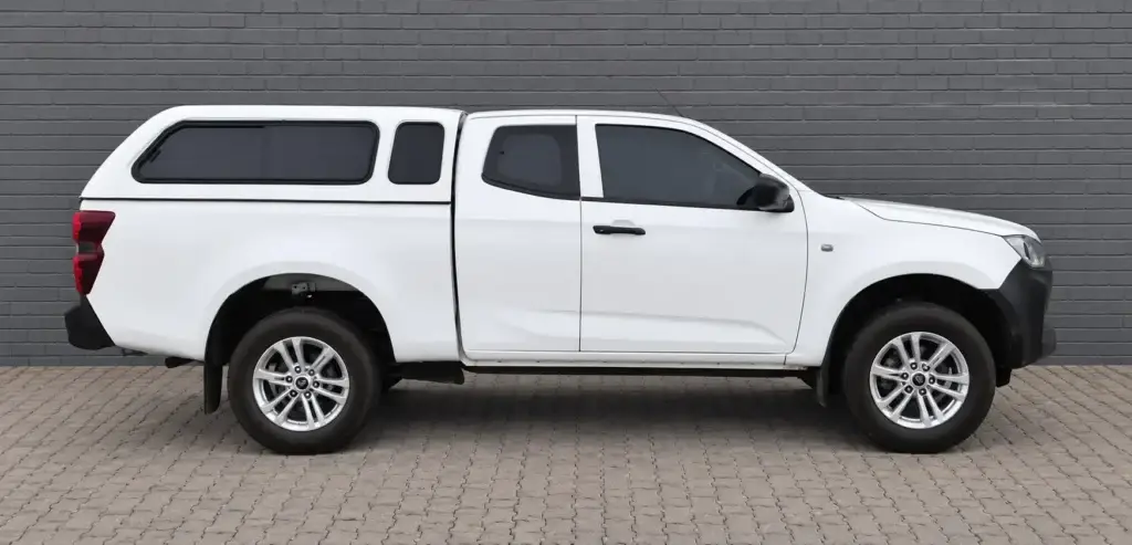 Vehicles, Tractors, TLBs & Equipment – Cape Town Liquidation Auction