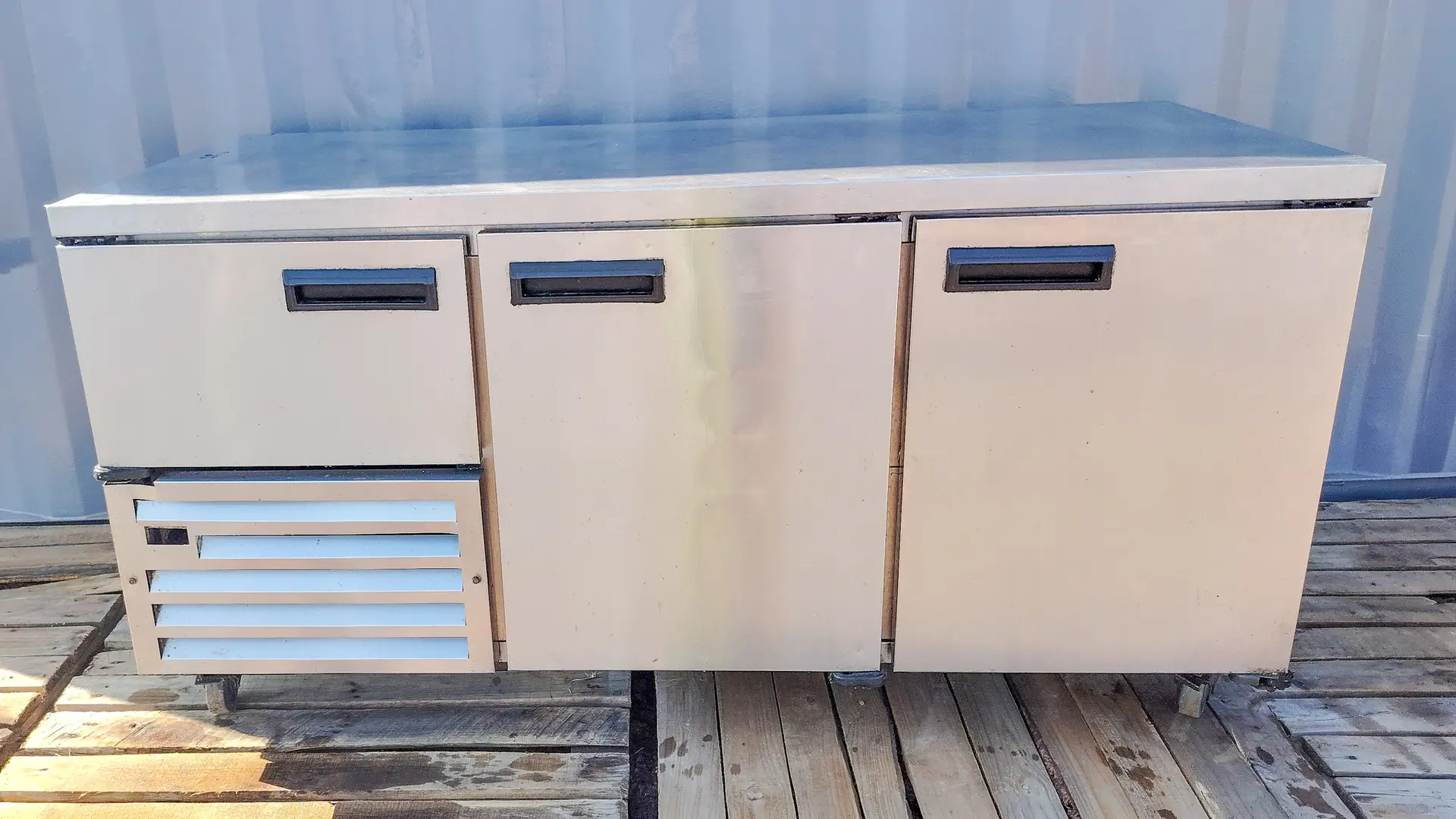 Catering Equipment & Restaurant Furniture - Liquidation Auction