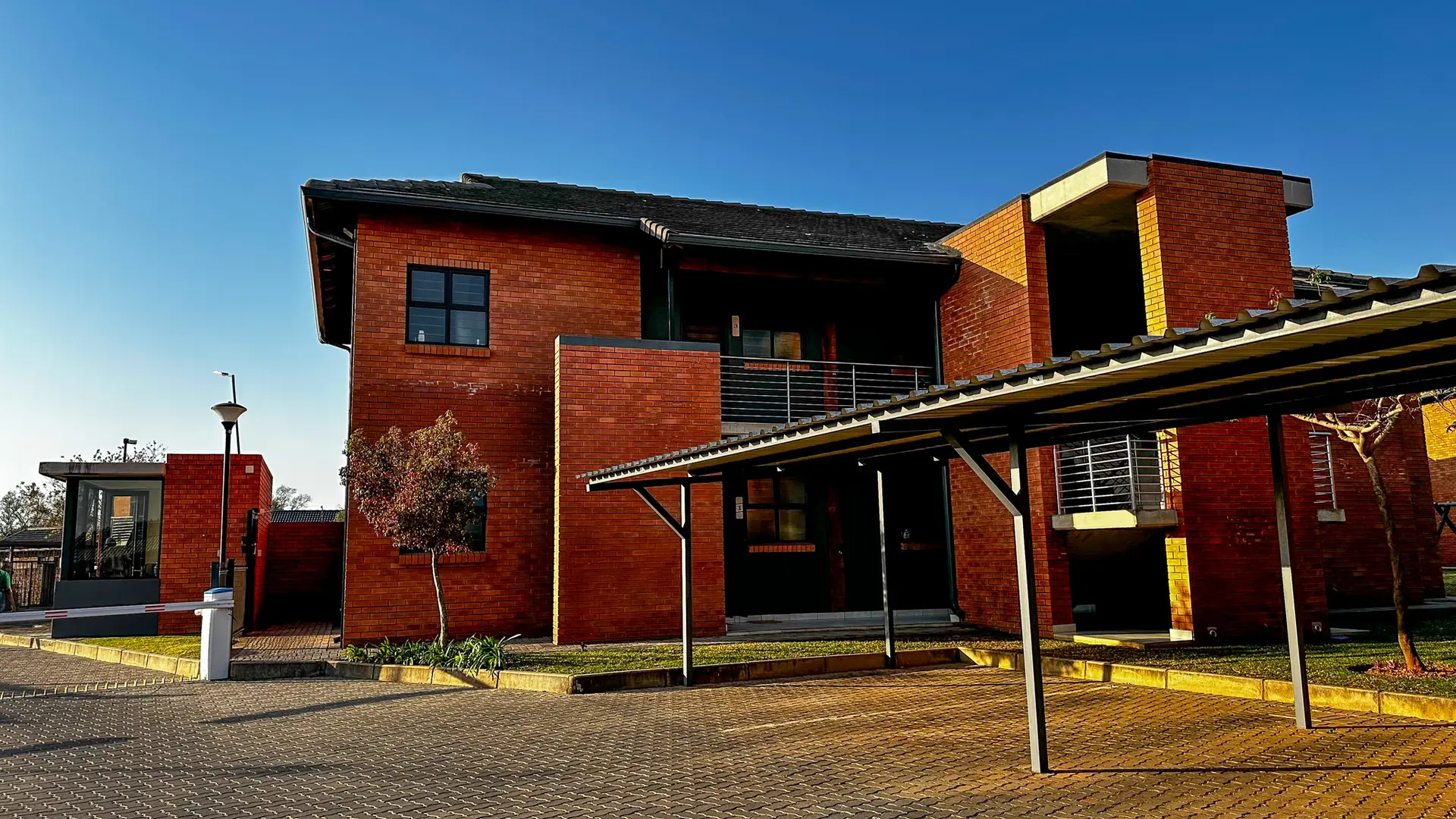 Liquidation Online Auction: 2-Bedroom 1st Floor Unit, SS IQ Rondebosch, Rietvalleirand Ext. 84, Pretoria