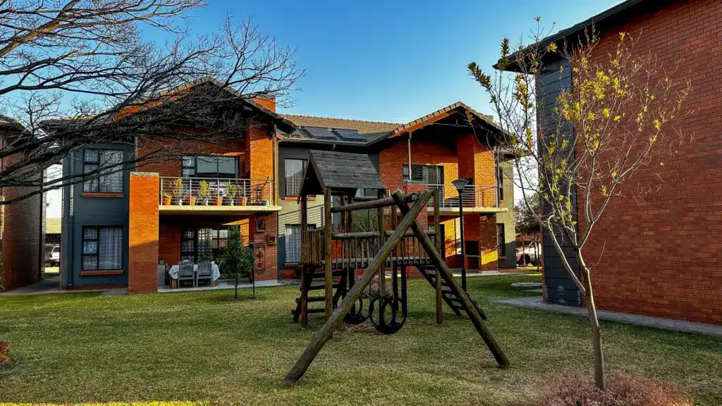 Liquidation Online Auction: 2-Bedroom 1st Floor Unit, SS IQ Rondebosch, Rietvalleirand Ext. 84, Pretoria
