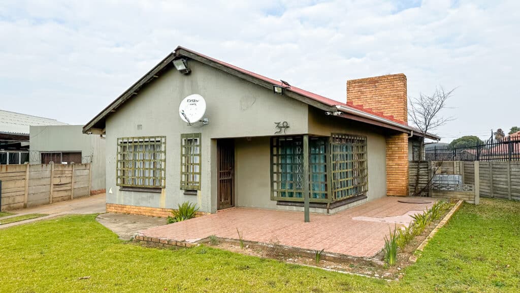 Liquidation Online Auction 3 Bedroom House Witbank Ext 8 Mpumalanga
