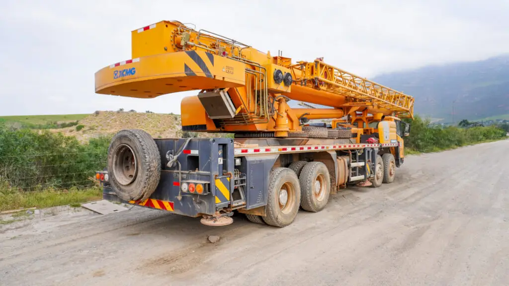 60 Ton Hydraulic Mobile Truck Crane - CPT Liquidation Auction