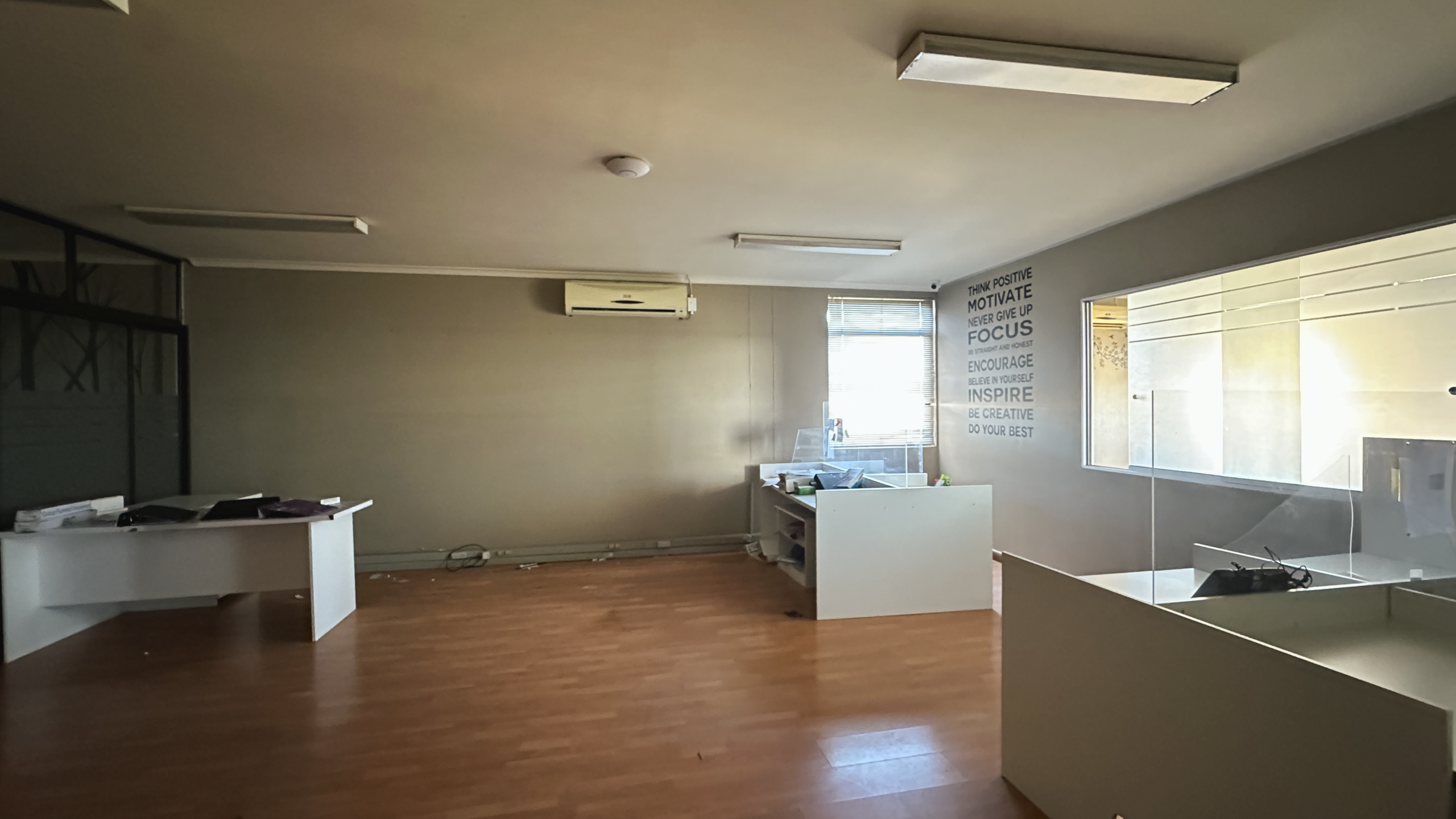 : ± 137m² Sectional title Office Unit – Grande Mirada Office Park, Erand Gardens