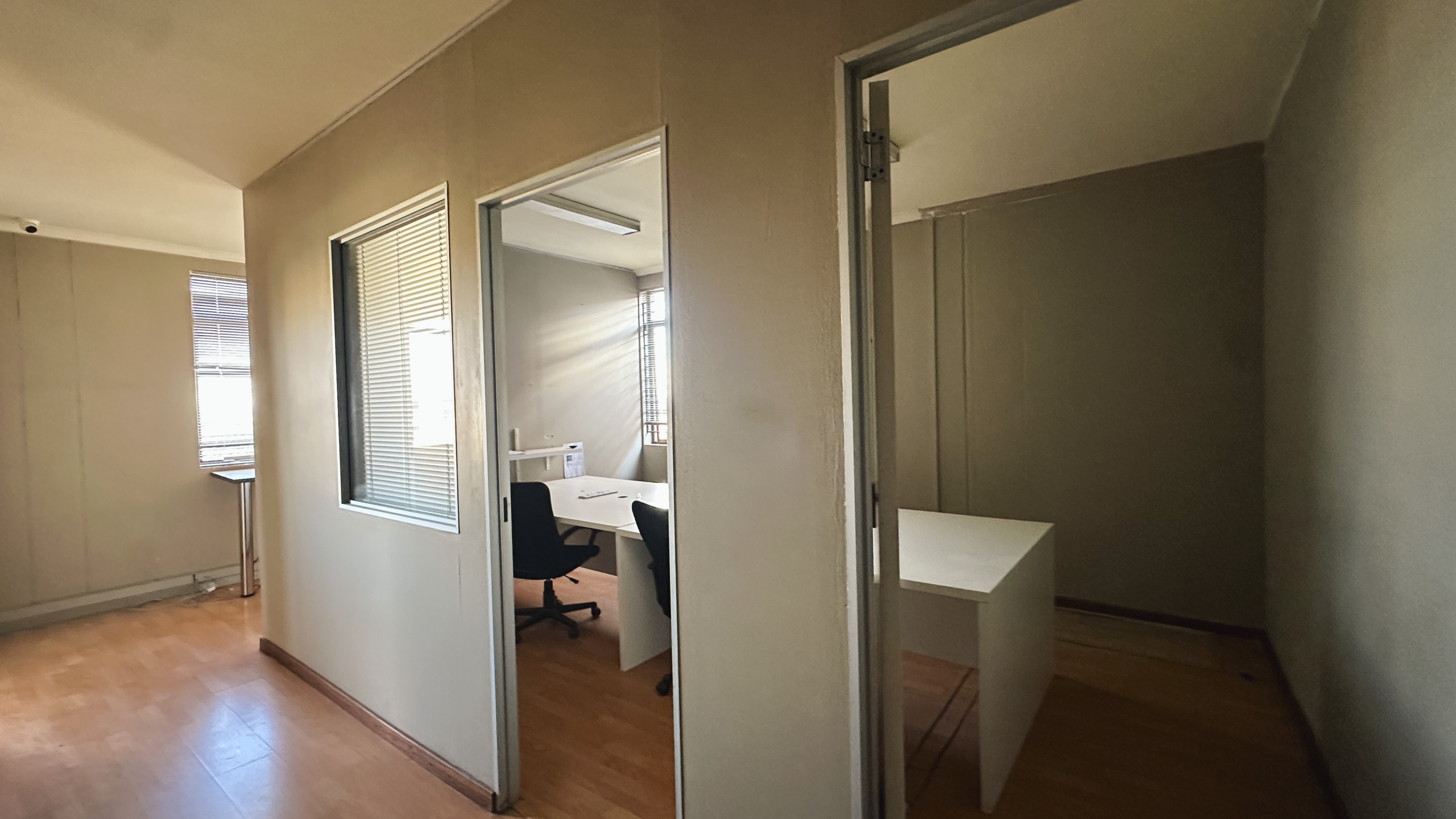 : ± 137m² Sectional title Office Unit – Grande Mirada Office Park, Erand Gardens