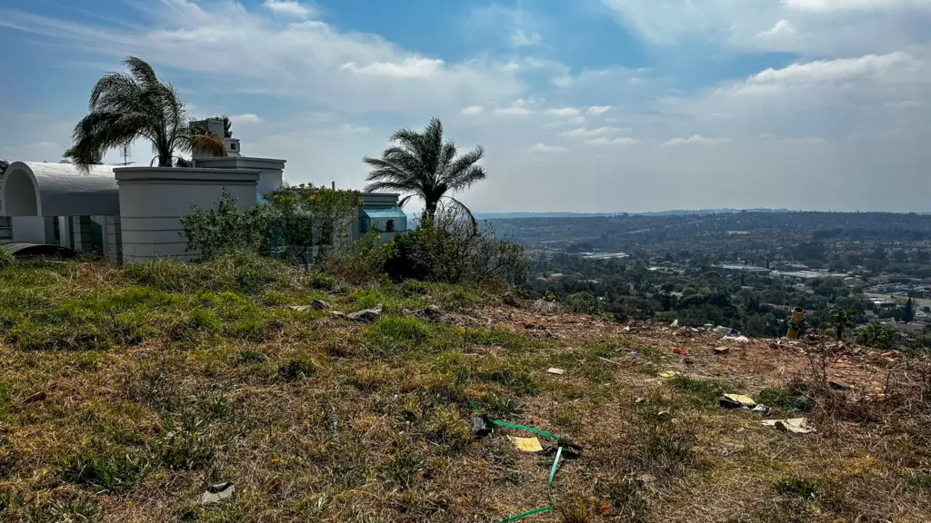 ± 875m² Vacant residential stand in Constantia Kloof, Gauteng